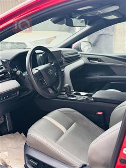 تۆیۆتا کامری